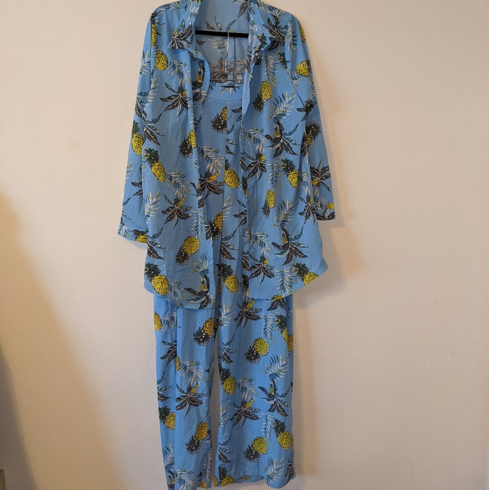 Boohoo tropical pant set
